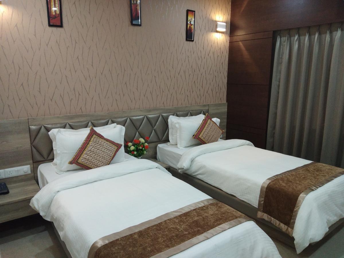Hotel Welkin Residency Tezpur Exterior photo